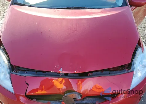 2010 Toyota Prius z USA, uszkodzony, nr VIN JTDKN3DU4A0143396